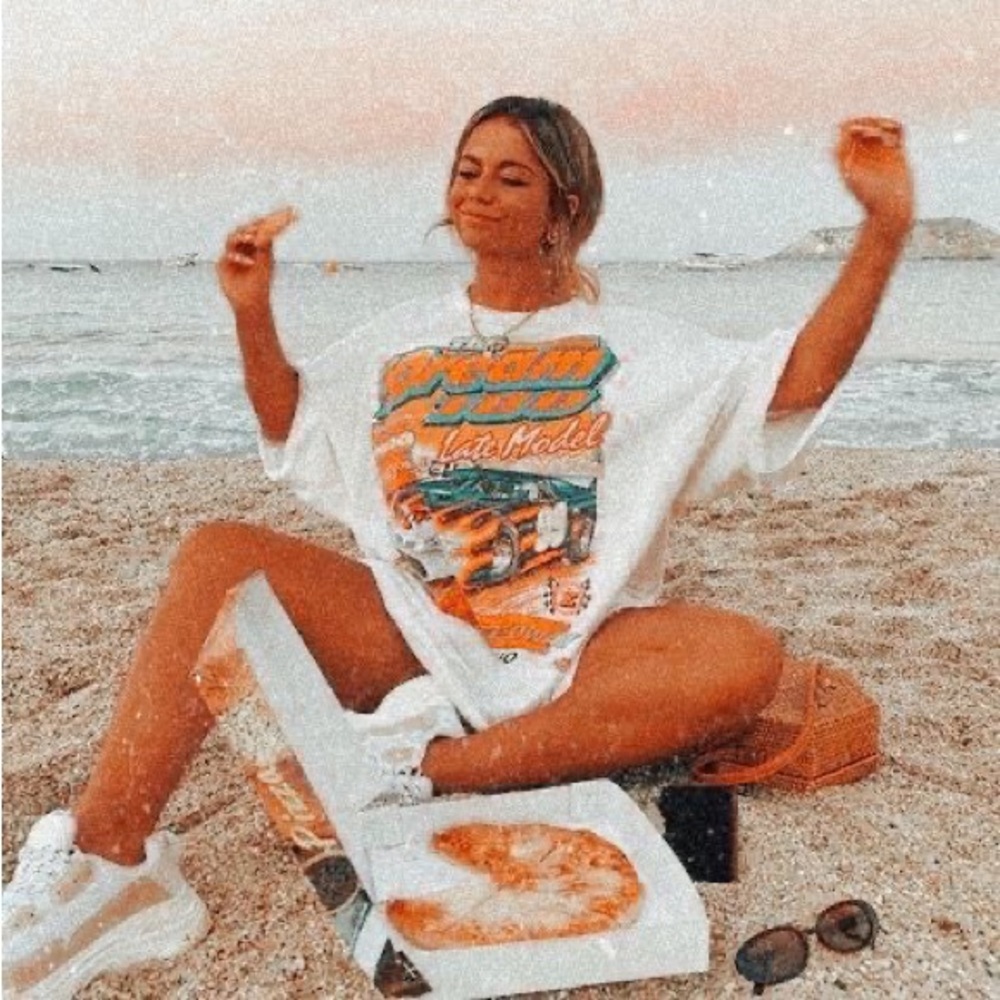 Meet your Posher, Eliana